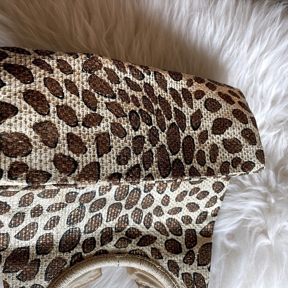 Vintage Avon Leopard Print Woven Handbag with Wrapped Circle Handles - Picture 4 of 5